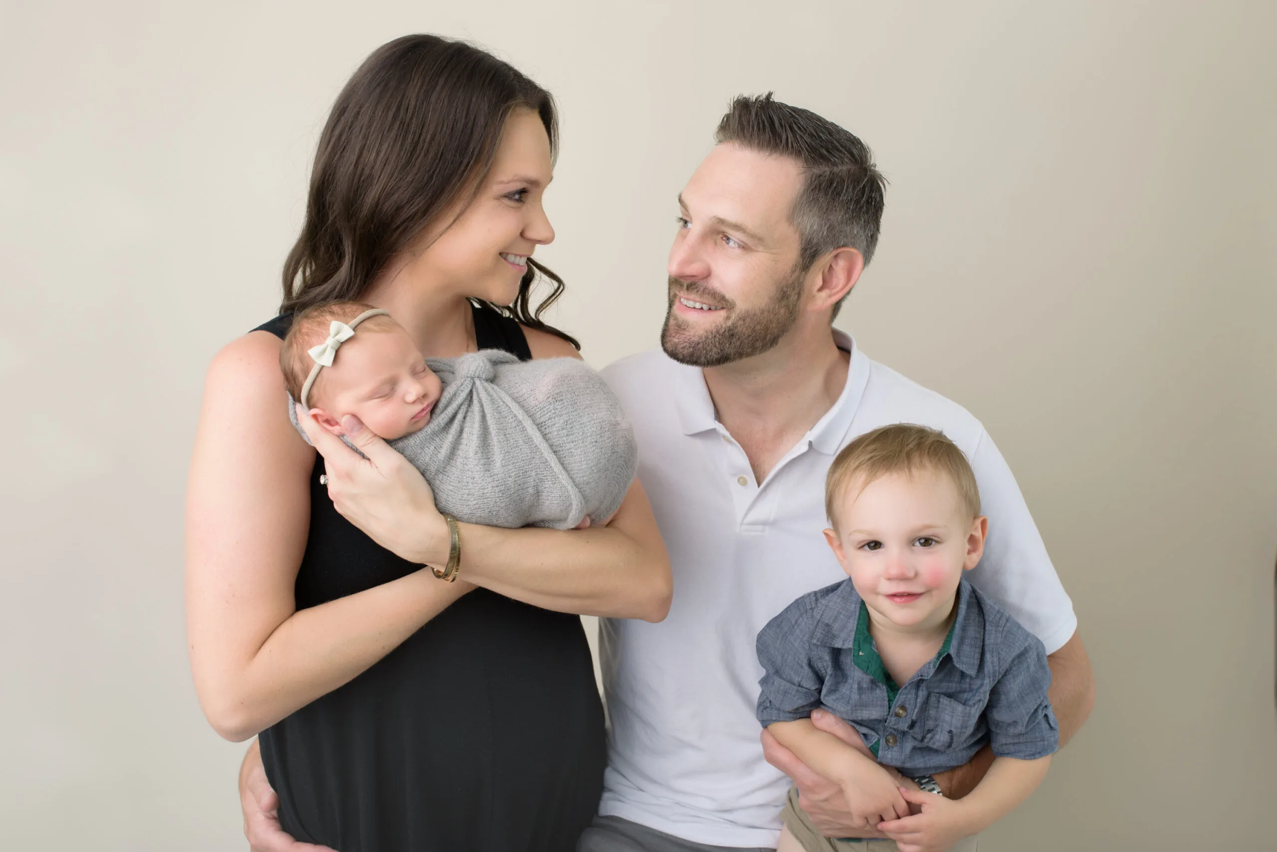 Albuquerque Newborn Photography Mom Dad14