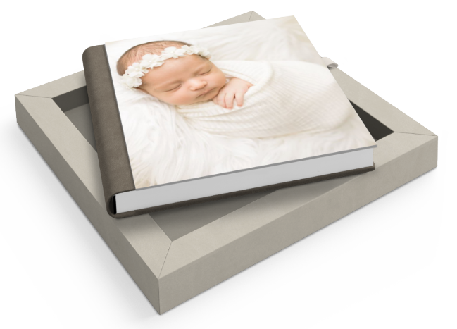 Newborn Photobook with adorable baby photos